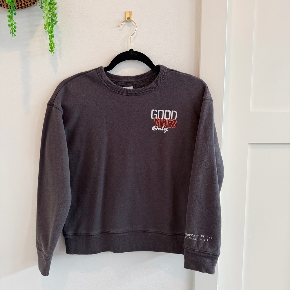 GAP Kids Good Vibes Only Charcoal Long Sleeve Crewneck Sweatshirt Size Large 10